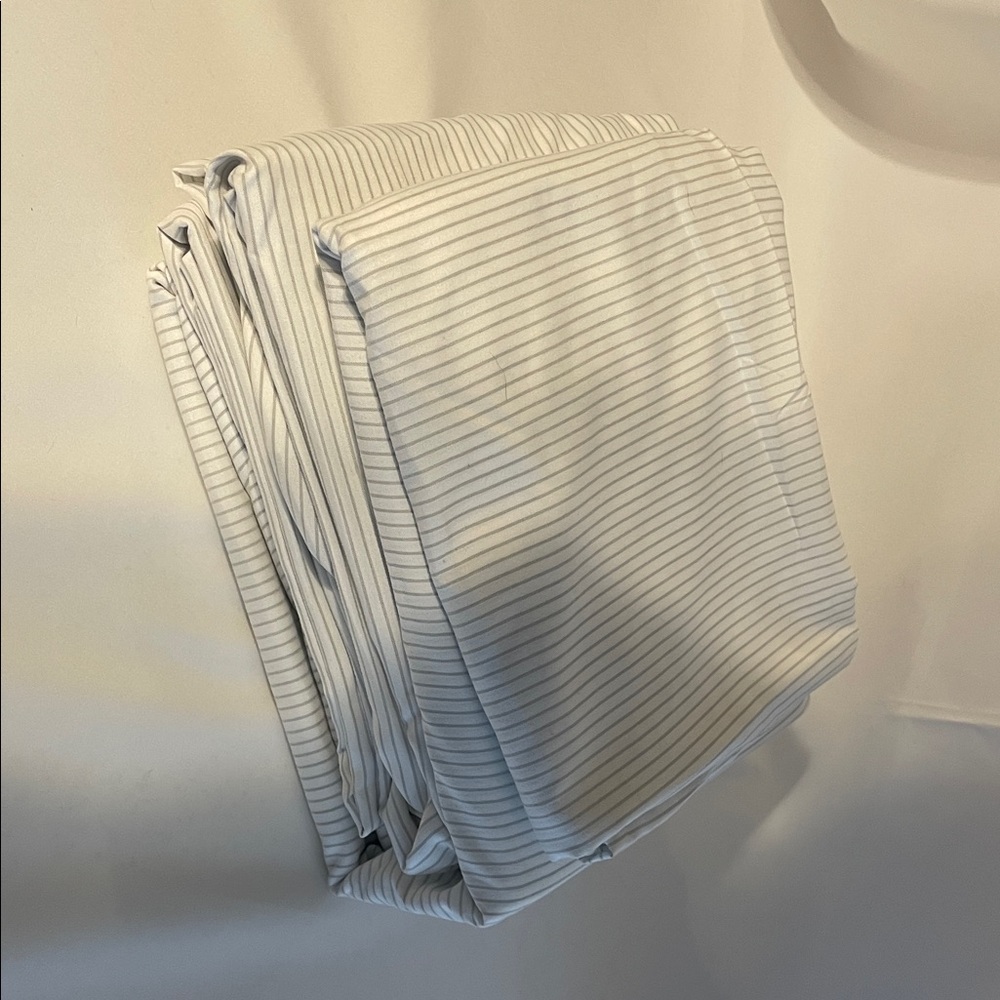 Target White and Gray Striped Bedding Sheets - Queen